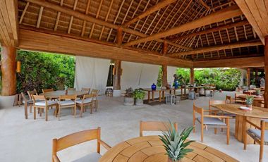 VILLA DE VANGUARDIA FRENTE AL MAR EN ROSEWOOD MAYAKOBA