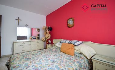 Excelente Casa en la Minerva en Venta oficinas a puerta cerrada