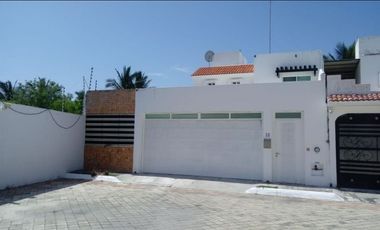 CASA EN FRACC VILLA MARINA