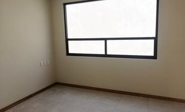 CASA EN RENTA EN LOMAS DE VISTA BELLA, MORELIA