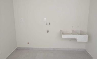 CASA EN RENTA EN LOMAS DE VISTA BELLA, MORELIA