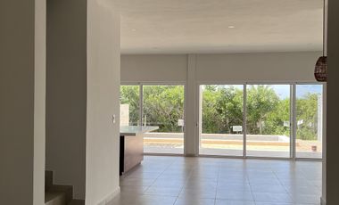 Casa en Venta en Mérida, Vía Costela, Sisal, Yucatán