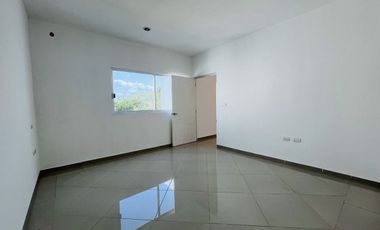 CASA A ESTRENAR CON AMPLIO TERRENO, PRECIO POR DEBAJO DE AVALÚO!