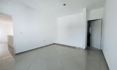 CASA A ESTRENAR CON AMPLIO TERRENO, PRECIO POR DEBAJO DE AVALÚO!