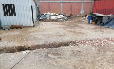 SE VENDE LOTE INDUSTRIAL 857M2