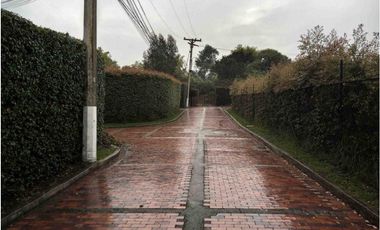 Lote en VENTA - CHIA - 2.870m2 en Conjunto Cerrado.