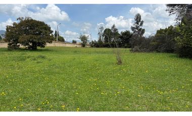 Lote en VENTA - CHIA - 2.870m2 en Conjunto Cerrado.