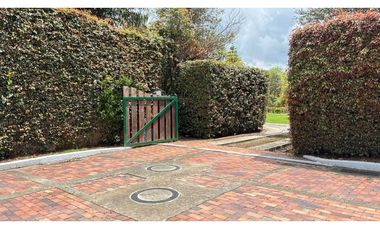 Lote en VENTA - CHIA - 2.870m2 en Conjunto Cerrado.