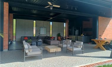 VENTA HERMOSA CASA CAMPESTRE CERRITOS PEREIRA - CARTAGO