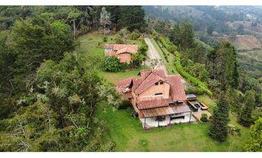 Casa en Arriendo Amoblado en el Retiro