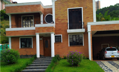 Casa en Venta en Sabaneta Sector El Carmelo