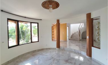 Tu oasis campestre en Quintas de Sevilla te está esperando.