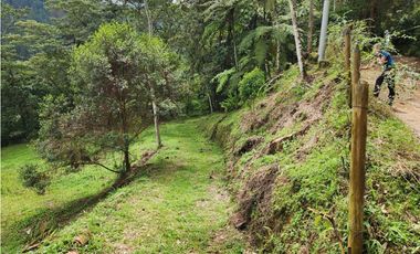 Vendo Lote en Parcelación en Caldas