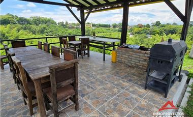 Arriendo por día! Casa Finca sector Morelia, Pereira