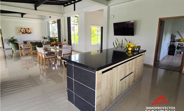 Arriendo por día! Casa Finca sector Morelia, Pereira