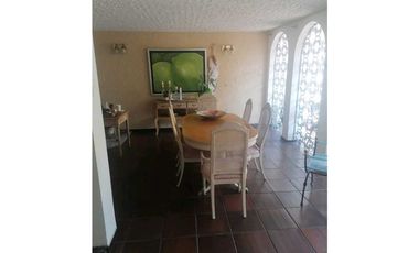AMPLIA CASA EN VENTA EN CAUDAL VILLAVICENCIO