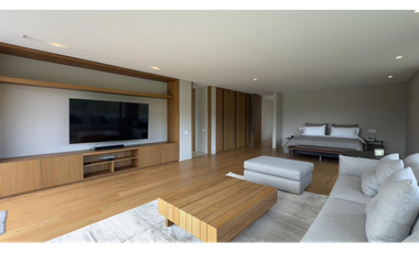 VENTA DE CASA EN LA PRADERA DE POTOSI