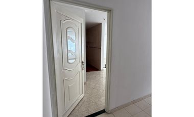 SE ARRIENDA APARTAMENTO EN EL INGENIO 3 CALI 3 HABITACIONES