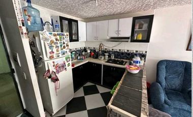 Arriendo apartamento en conjunto cerrado de Madrid $950.000