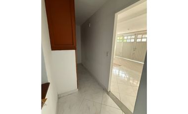 SE ARRIENDA CASA COMERCIAL EN EL BARRIO INGENIO 3