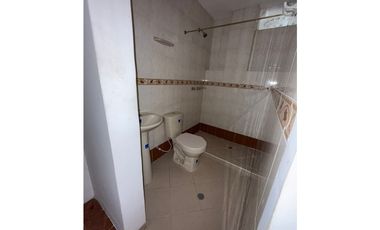 SE ARRIENDA CASA COMERCIAL EN EL BARRIO INGENIO 3