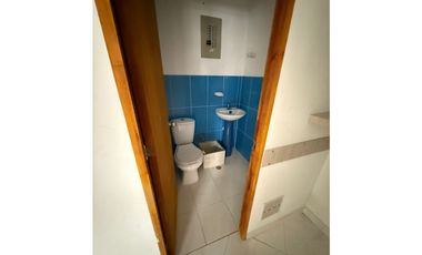 SE ARRIENDA CASA COMERCIAL EN EL BARRIO INGENIO 3