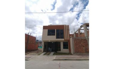 CASA 130M² EN BARANDILLAS- ZIPAQUIR