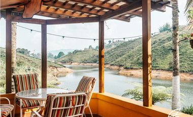 VENTA DE FINCA + 2 LOTES EN GUATAPÉ.ANTIOQUIA