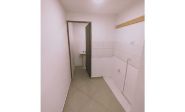 LOCAL-BODEGA 2 PISO PARQUE DE ITAGUI