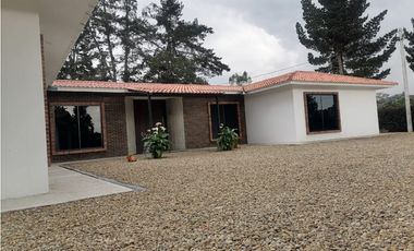 CASA CAMPESTRE TENJO