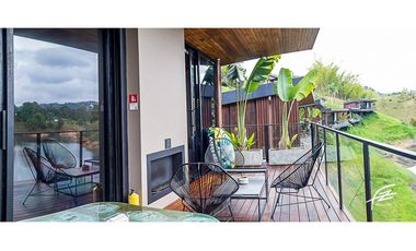 CABAÑA EN VENTA EN GUATAPÉ,ANTIOQUIA