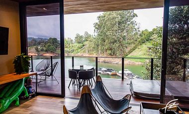 CABAÑA EN VENTA EN GUATAPÉ,ANTIOQUIA