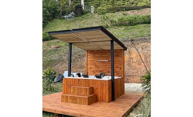 CASA FINCA EN VENTA EN GUATAPÉ, ANTIOQUIA