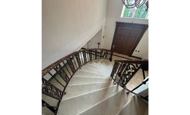 Casa para Renta Amoblada Poblado Tesoro