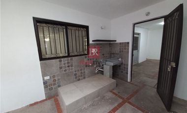 CASA EN RENTA EN COL. BELLAVISTA. CD. OBREGÓN, SONORA