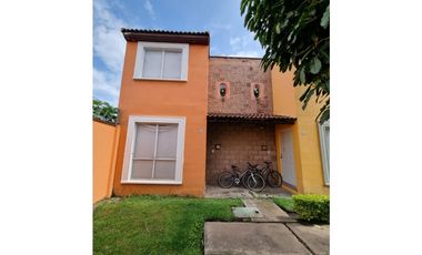 CASA LA CAMPIÑA (C.)