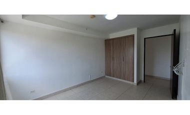 Vendo en PH MIDRISE - Panamá Pacífico, Apartamento de 3 rec.