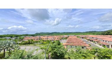 Vendo en PH MIDRISE - Panamá Pacífico, Apartamento de 3 rec.