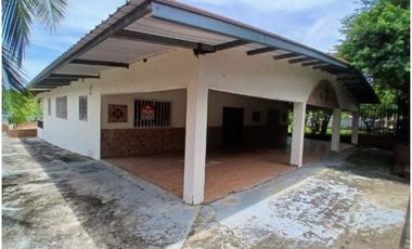 VENTA DE CASA DE PLAYAEN PANAMA OESTE SAN CARLOS 979M2 JP