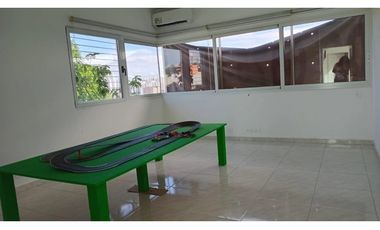 BETANIA / EL AVANCE / 808.25M / 4 HABITACION / PISCINA / 2 NIVELES JC