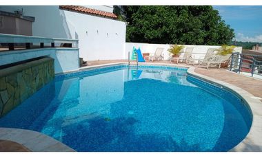 BETANIA / EL AVANCE / 808.25M / 4 HABITACION / PISCINA / 2 NIVELES JC