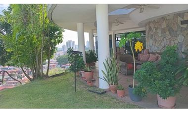 BETANIA / EL AVANCE / 808.25M / 4 HABITACION / PISCINA / 2 NIVELES JC