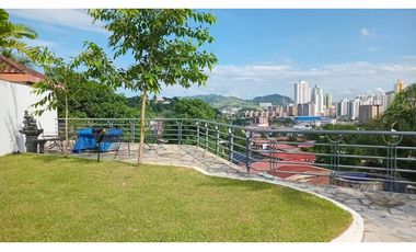 BETANIA / EL AVANCE / 808.25M / 4 HABITACION / PISCINA / 2 NIVELES JC