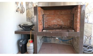 BETANIA / EL AVANCE / 808.25M / 4 HABITACION / PISCINA / 2 NIVELES JC