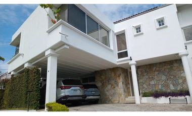 BETANIA / EL AVANCE / 808.25M / 4 HABITACION / PISCINA / 2 NIVELES JC