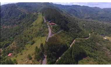 ALTOS DEL MARIA / 15000M / CASA PRINCIPAL CON CASA DE HUESPEDES AG