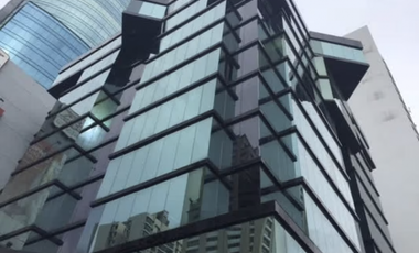 OBARRIO / PH OMEGA / 114M / DIVISIONES / OFICINAS CERRADAS / 2 PARKING