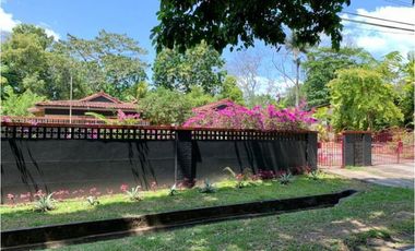 Remate de Casa en Residencial cerrado Las Cumbres # 2144 cvd