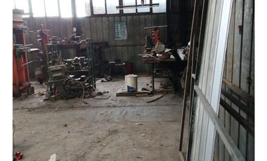 Arayabroker Vende Excelente Propiedad Con Galpón En San Migu