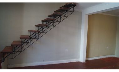 Arayabroker Vende Casa Muy Bien Ubicada En La Granja